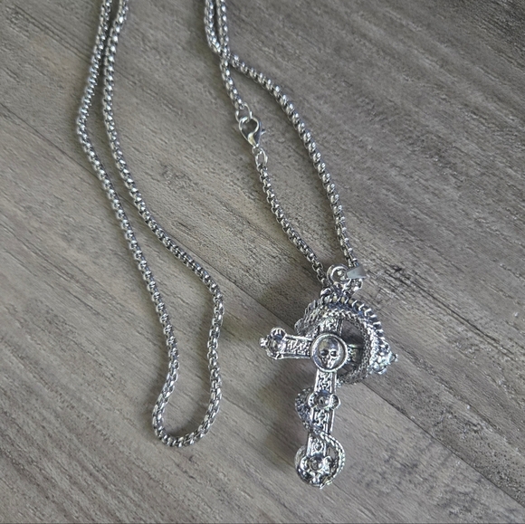 Vintage Dragon Skull Cross Mystical Punk Style Stainless Steel Pendant Necklace - Picture 8 of 13